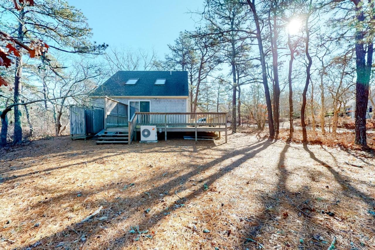 Wooded Oasis Villa Edgartown Eksteriør billede
